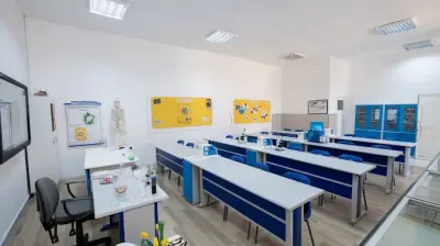 ÖZEL AY EĞİTİM KURUMLARI (AY KOLEJİ)