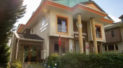 Küçük Adımlar Anaokulu