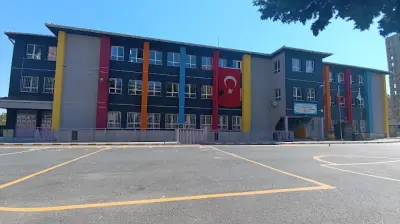 İstanbul - Küçükçekmece Öğretmen Yusuf Kardeş İlkokulu