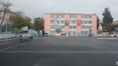 Mevlana İlkokulu