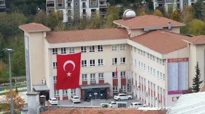 Çınar Koleji