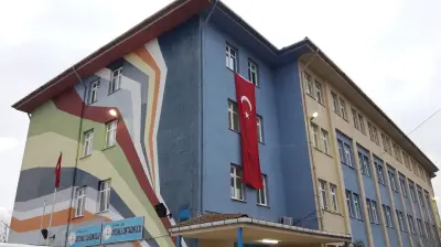 Aydınlı İlkokulu Ve Ortaokulu