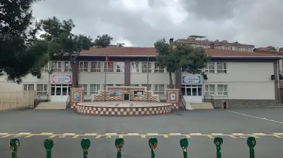 Hasan Özvarnalı İlkokulu