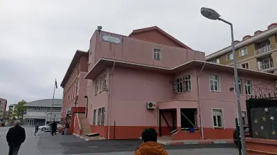 Yenibosna Fatih Ortaokulu