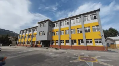 75. Yıl Cumhuriyet İlkokulu