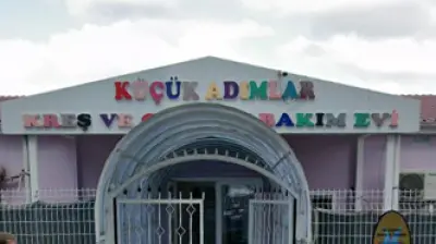Küçük Adımlar Kreş Ve Gündüz Bakım Evi