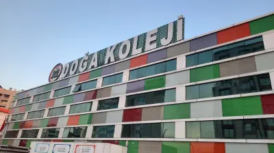 Doğa Koleji Cevizlibağ Kampüsü