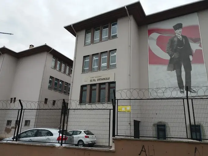 80. YIL ORTAOKULU