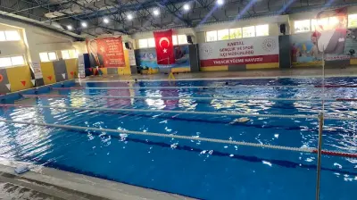 Yakacık yüzme okulu