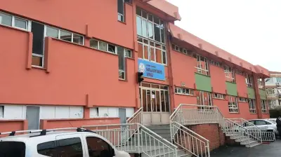 MUHITTIN ÜSTÜNDAĞ İLKOKULU