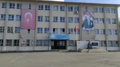 Turgut Akan İlkokulu