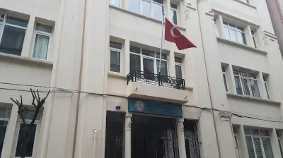 Özel Feriköy Ermeni İlkokulu ve Ortaokulu