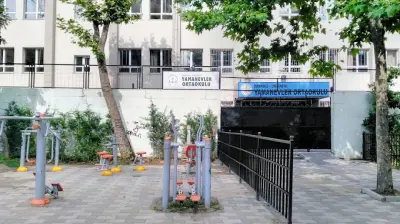 Yamanevler Şehit Emre Büyükyıldırım Ortaokulu