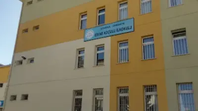 Emine Koçulu İlkokulu