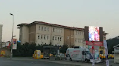İBB Barbaros Hayrettin Paşa Ortaokulu