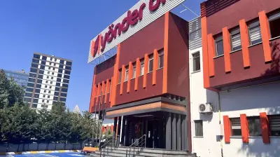 Yönder Okulları Kartal Kampüsü