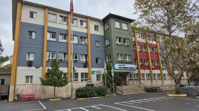 Kadıköy Kazım Karabekir Ortaokulu