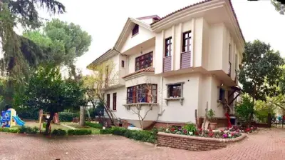 Zeki Çocuk Anaokulu