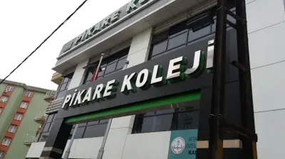 Pi̇kare Koleji̇
