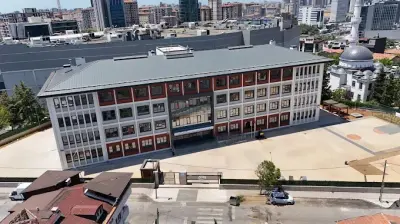 Yenisahra Öğretmen Duriye Nuriye Endürüst Ortaokulu