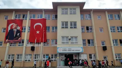 Esenyalı Turgut Reis İlkokulu