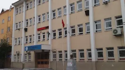 50. Yıl Güzelyalı Ortaokulu