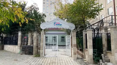 Baby College Sahrayıcedit