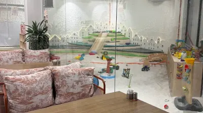 Filifu Cafe N' Play