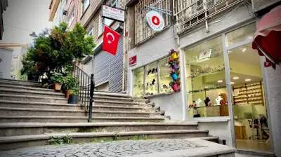 Hanecambaz Cam Sanat Atölyesi