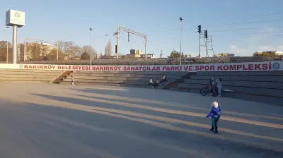 Bakırköy Sanatçılar Parkı ve Spor Kompleksi
