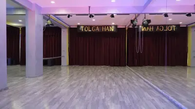 TOLGA HAN DANS KURSU