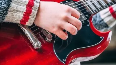 Rock Akademi - Gitar Kursu