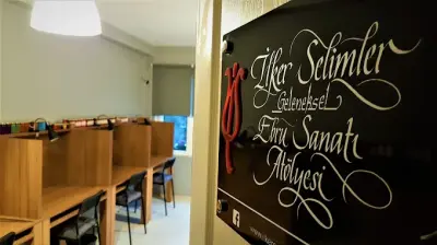 İlker Selimler Ebrû Sanatı Atölyesi