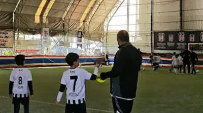 BEŞİKTAŞ ÜMRANİYE FUTBOL OKULU
