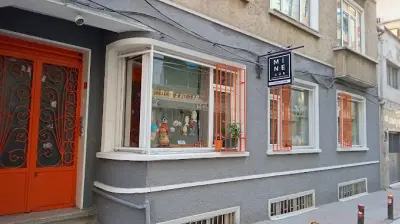 Mine Gür Sanat Atölyesi