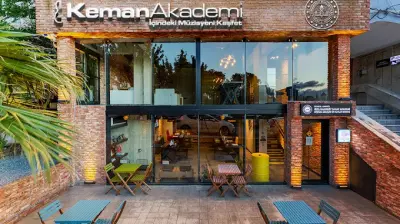 Keman Akademi