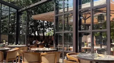 Harvard Bistro Cafe