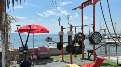 Tavman’s Muscle Beach