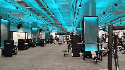 MACFit Airport Outlet Center