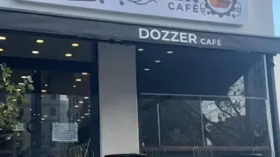 Dozzer Cafe