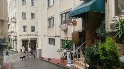 BeReZe Gösteri Evi
