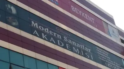 Modern Sanatlar Akademisi