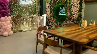 Joli ebeveyn cafe
