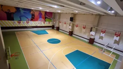 Dev Adamlar Spor Kulübü