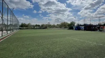 Küçükçekmece Karagümrük Futbol Okulu