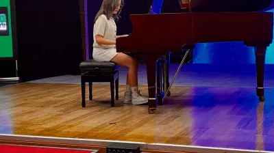 Özge Deniz Piyano Atölyesi