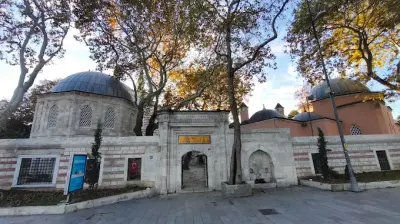 Zal Mahmut Paşa Külliyesi (Atölyeler Merkezi)