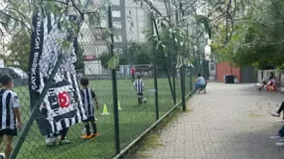 Beşiktaş Kağıthane Futbol Okulu