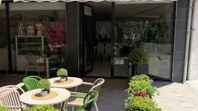 Mutlu Moments Cafe & Davet