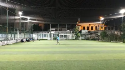 Oktay Spor Tesisleri-10 Numara Sportif Fatih Futbol Okulu